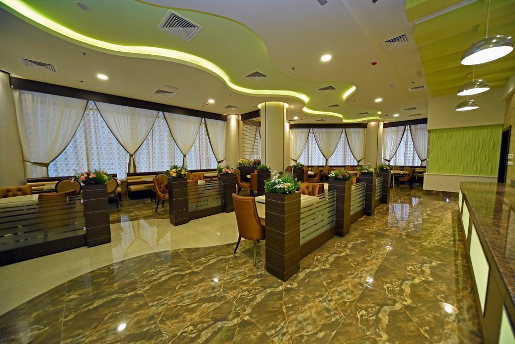 Alain Hotel Ajman Eksteriør bilde